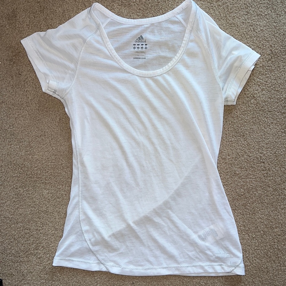 Women’s White Adidas Scoop Neck Athletic Workout t-shirt short sleeve